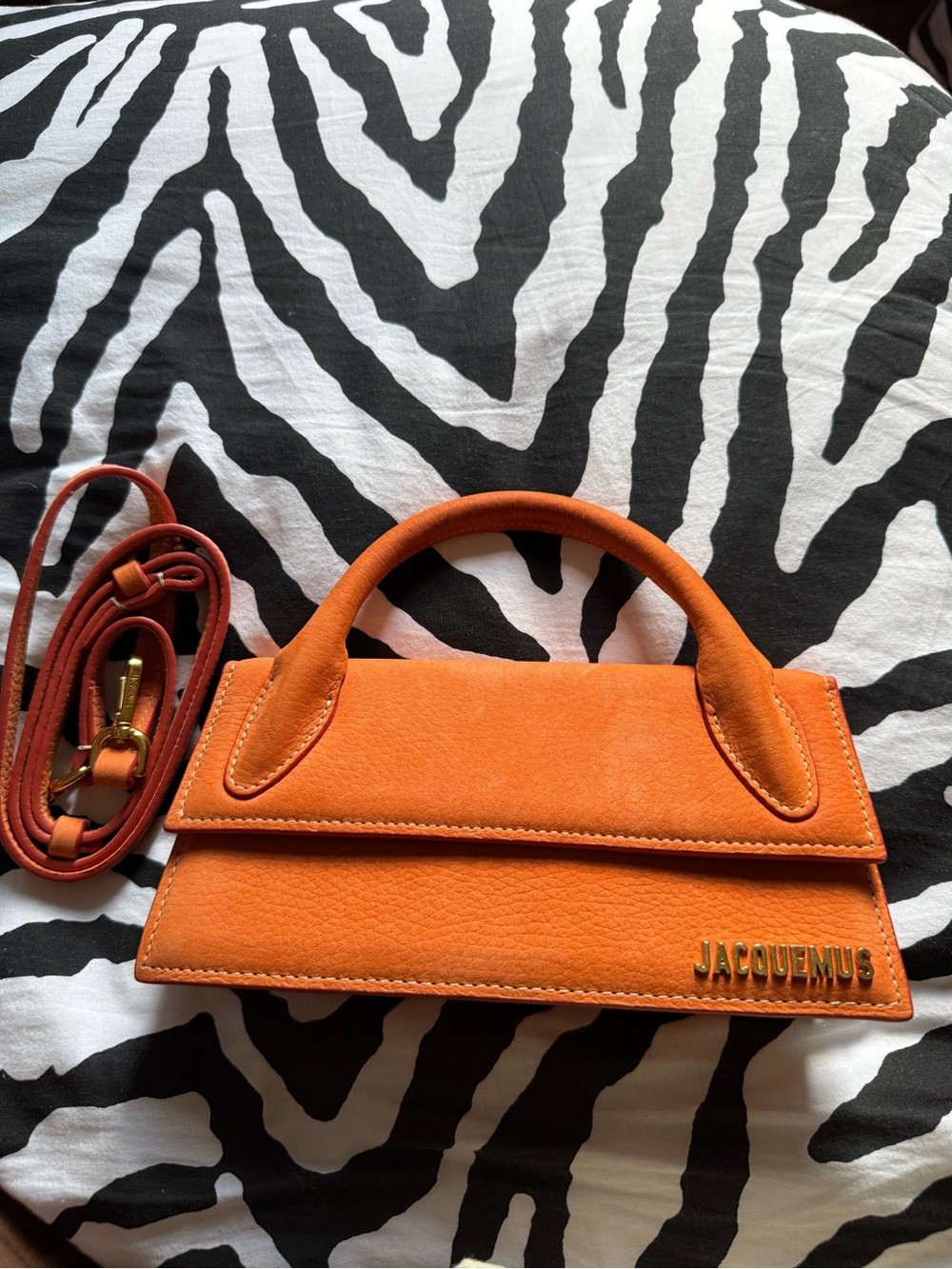 Le Chiquito Long Bag in Orange Leather - Picture 6 of 9